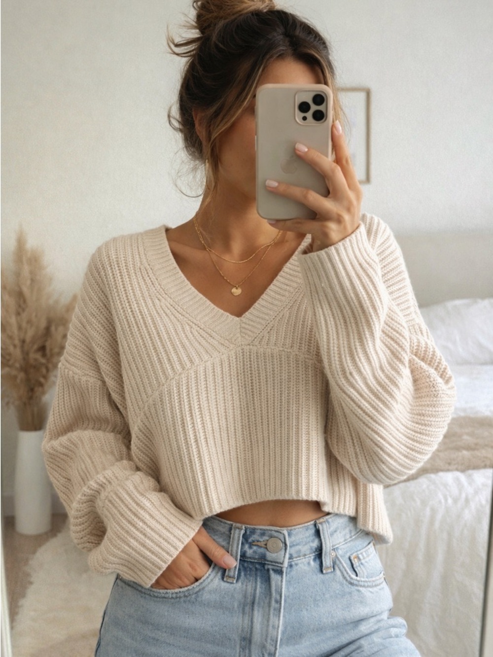 PacSun Cropped V-Neck Ribbed Sweater  Oversized Cozy Neutral S